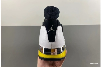 Jordan 17 Low Air FJ0395-100 “Lightning” 0928